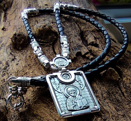 Гайтан с образом Николая Чудотворца