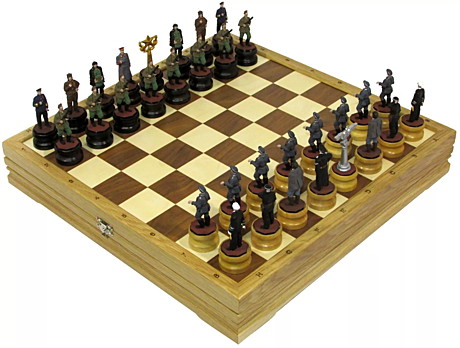 Шахматы исторические с раскрашенными фигурами из цинка 