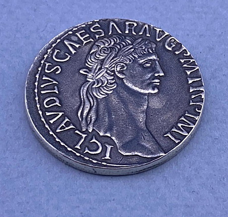 Монета император Август Октавиан (реплика)